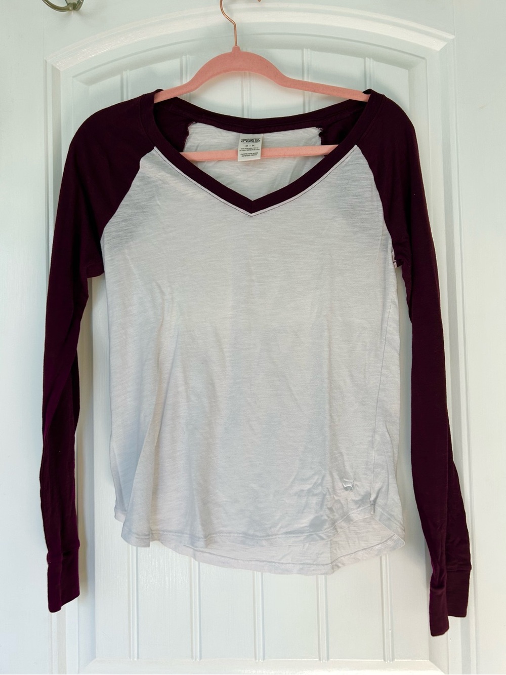 V-neck Raglan Tee